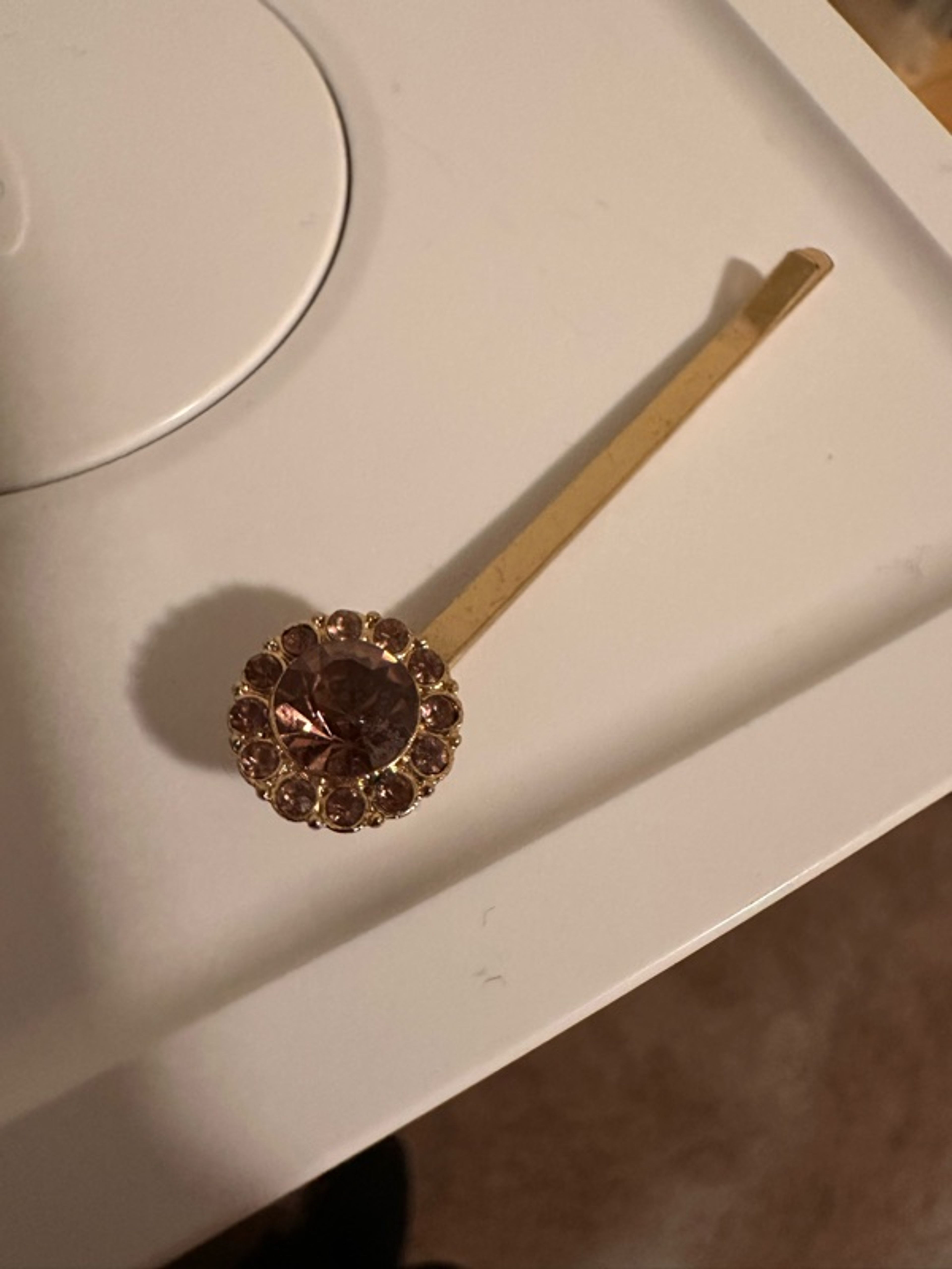 Gold Tone Rhinestone Stick Pin