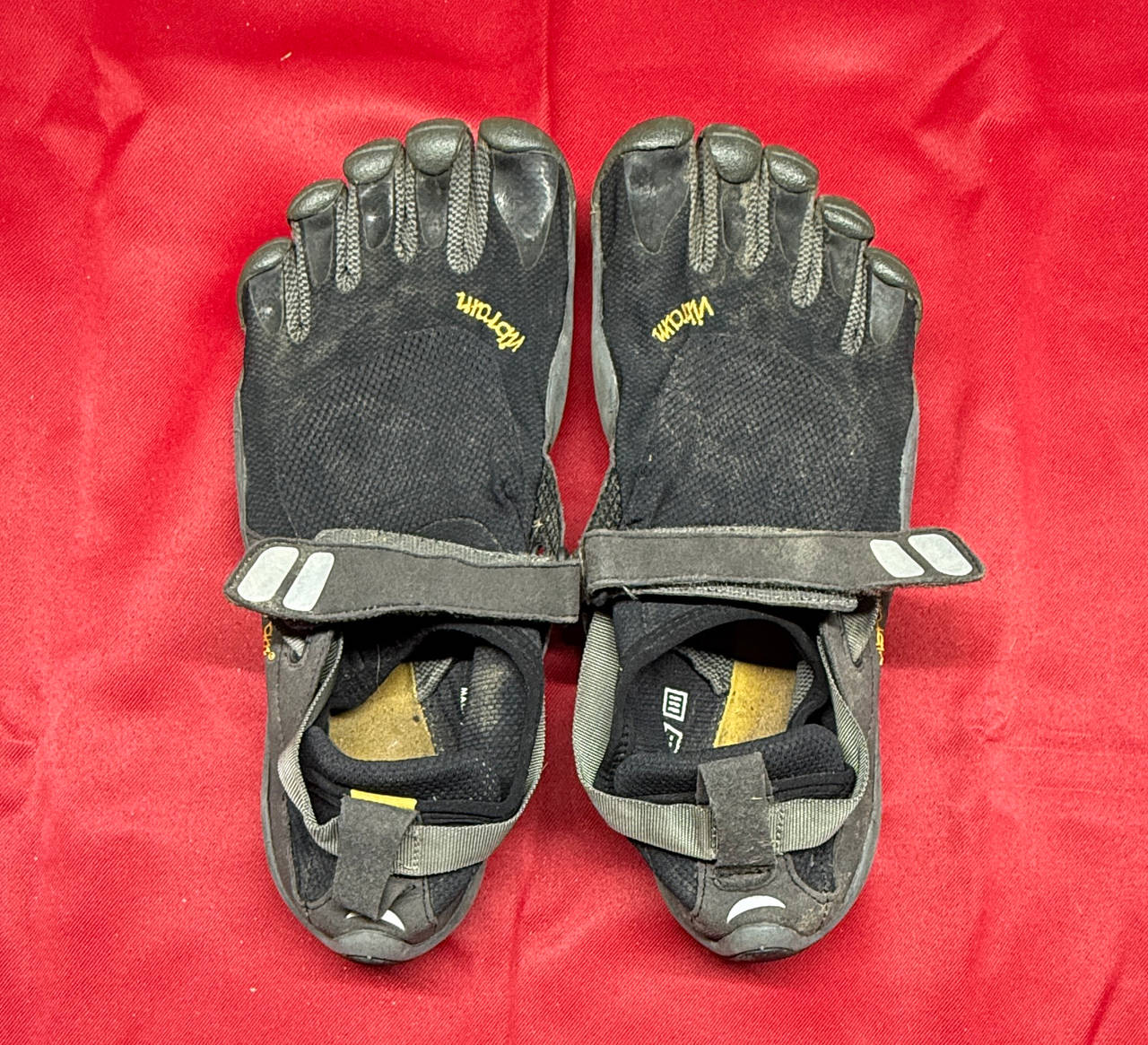 Vibram FiveFingers KMD Sport LS Mens sz 8.5/9 Training Shoes