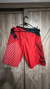 Fox Racing Men's Board Shorts size 33 - Image 5