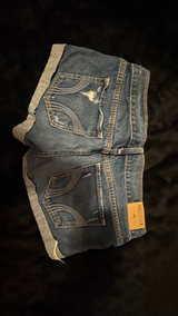 Hollister Denim Shorts - Image 4