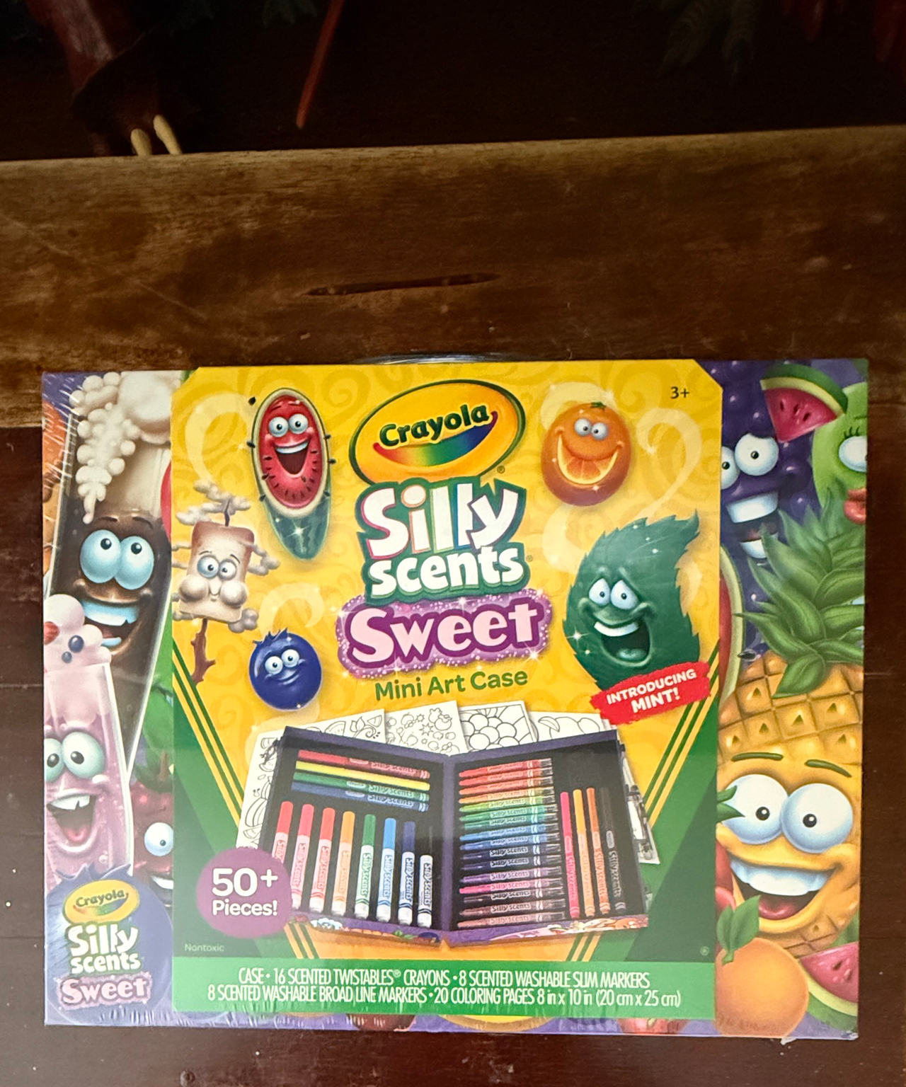 Crayola Silly Scents Sweet Mini Art Case