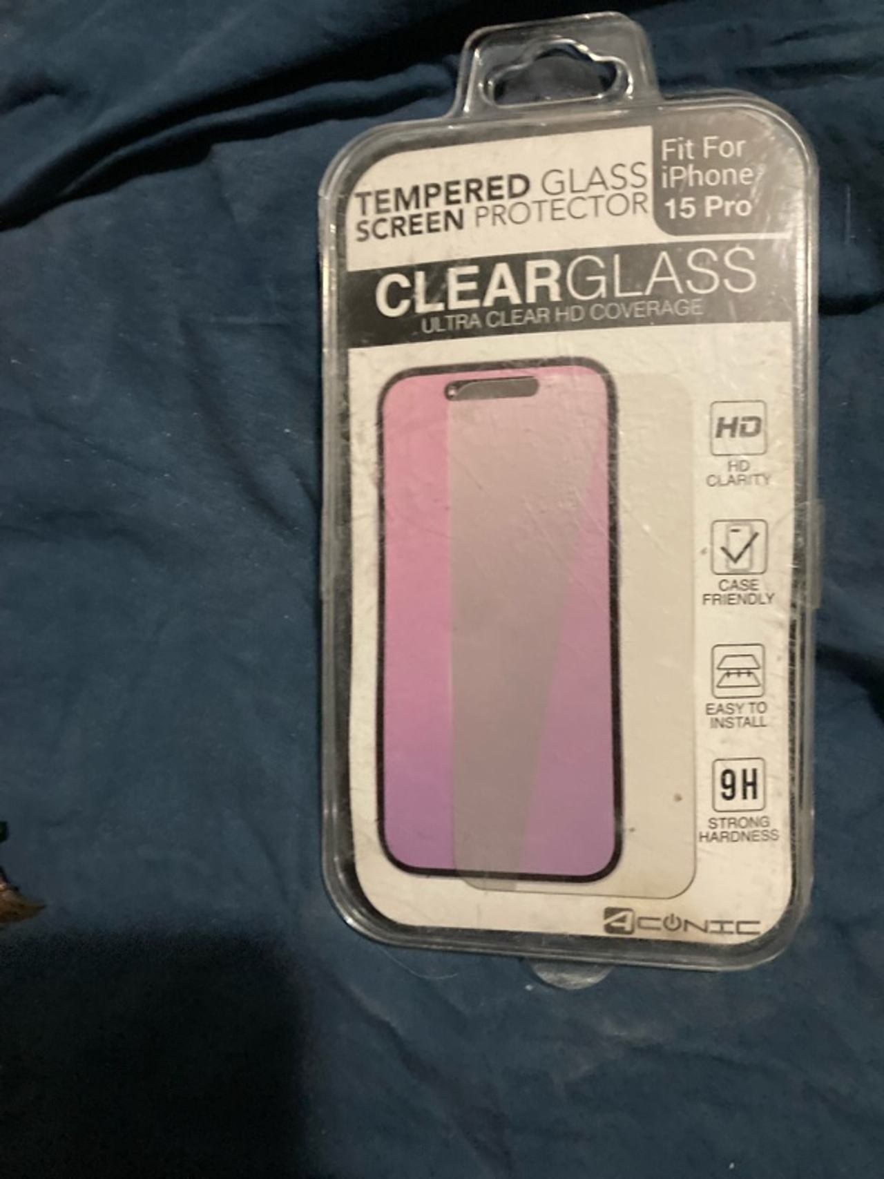 Apple iPhone 15 Pro Tempered Glass Screen Protector