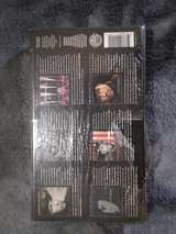 Garth Brooks - Blame It All On My Roots (8 piece box set) - Image 4