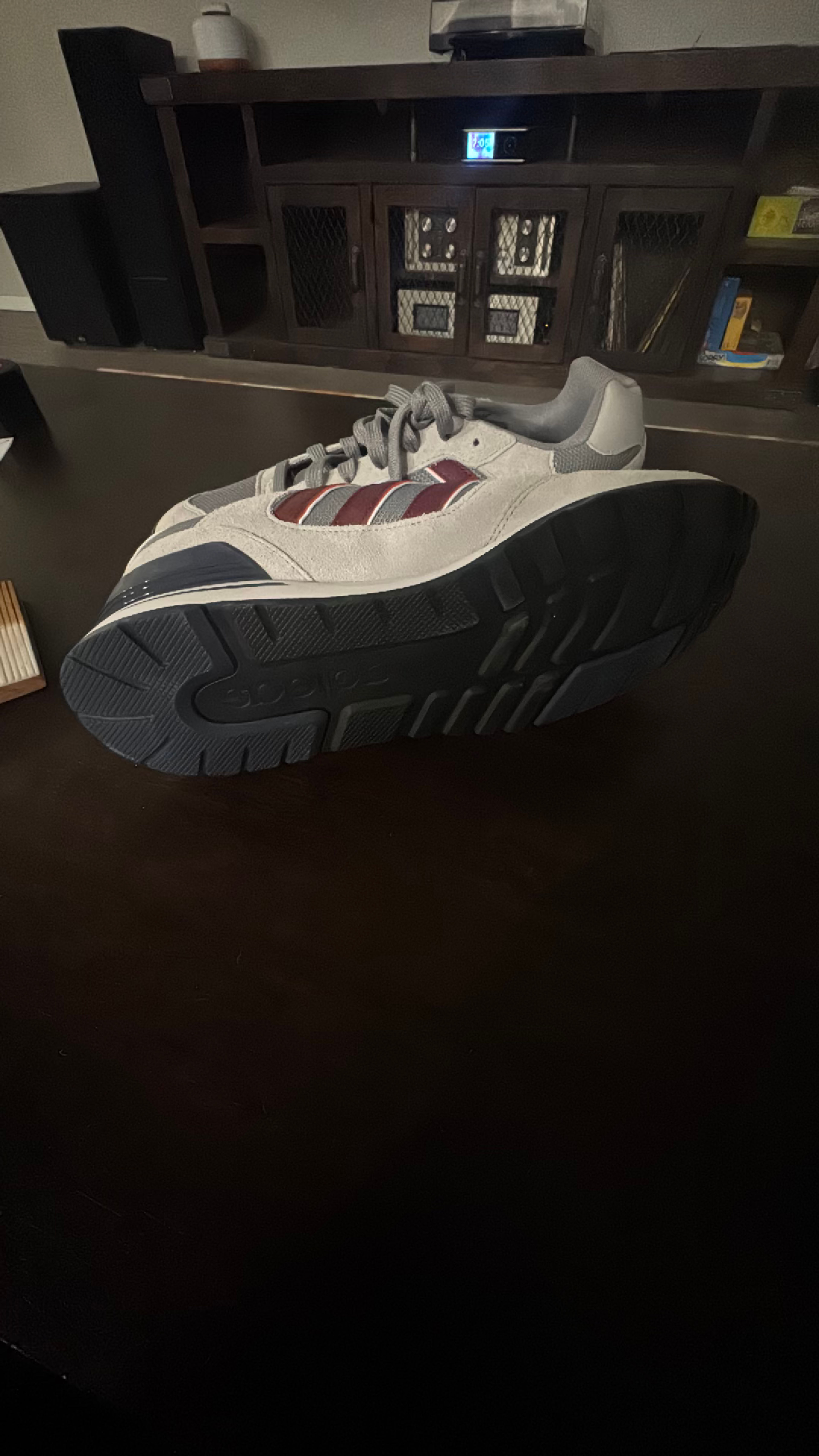 adidas Run 80s Grey Burgundy size 10 - Image 2