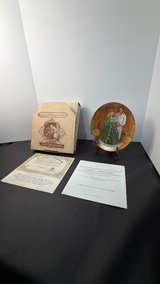 Knowles Scarlett's Green Dress Collector Plate - Image 2