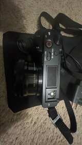 Sony ZV-E10 Mirrorless Camera with 16-50mm Lens - Image 2