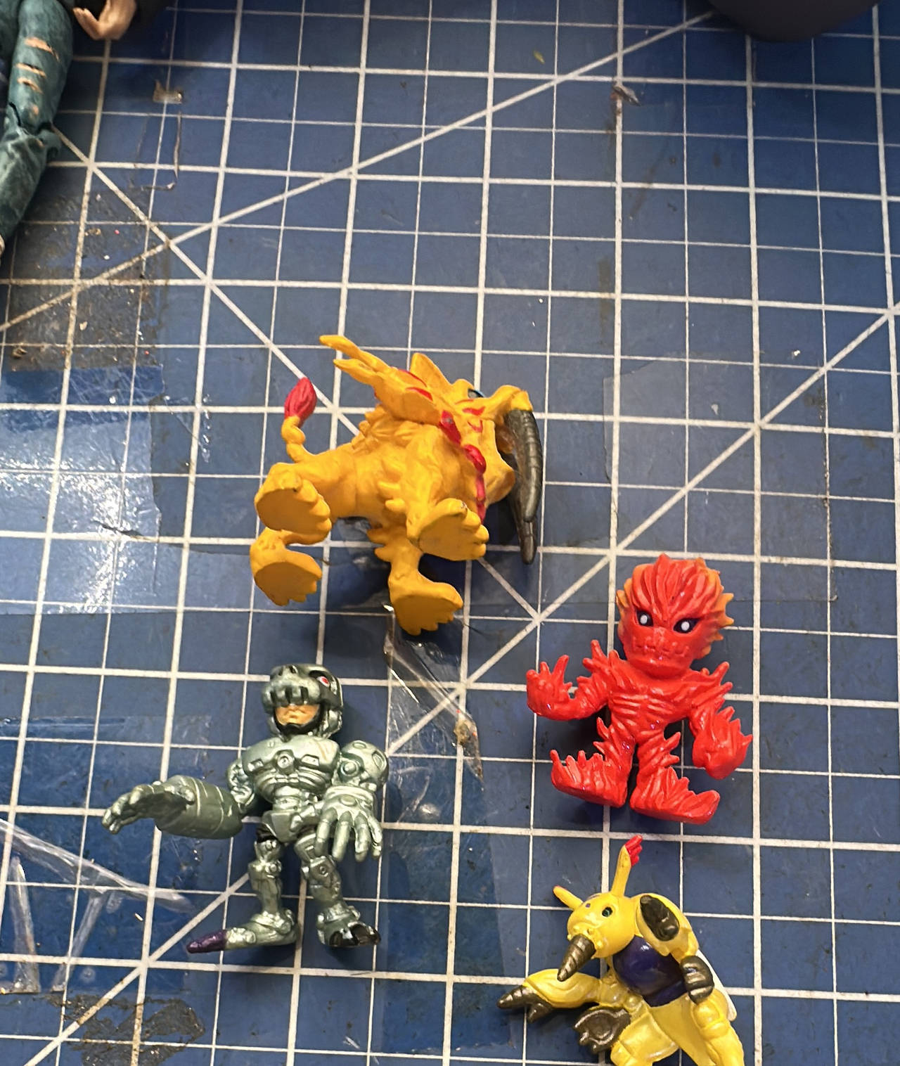 DIGIMON vtg tomy  Figures Lot.  004