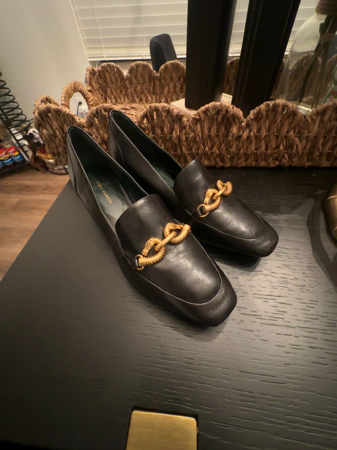 Tory Burch Size 7 Jessa Heeled Loafers Black Leather with Gold Horsehead Women’s