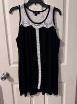 Karen Kane Lace Trim Sleeveless Top 3XL - Image 1