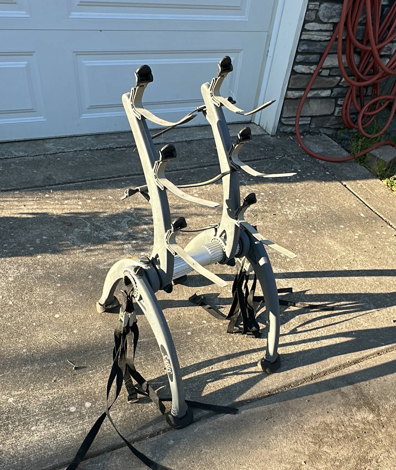 Saris Bones 3-Bike Trunk Rack
