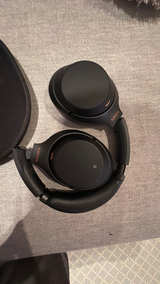 Sony WH-1000XM4 Wireless Noise Canceling Headphones - Image 3