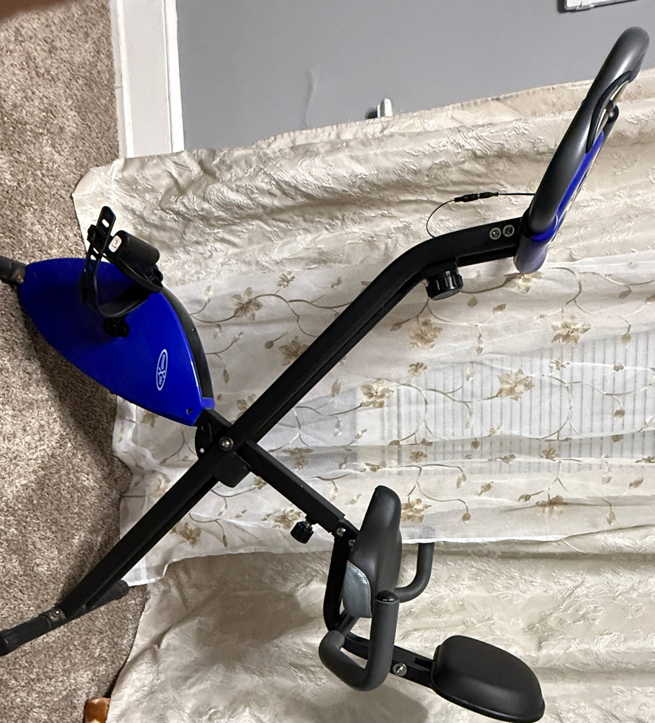 Exerpeutic Folding Magnetic Upright Bike with Pulse