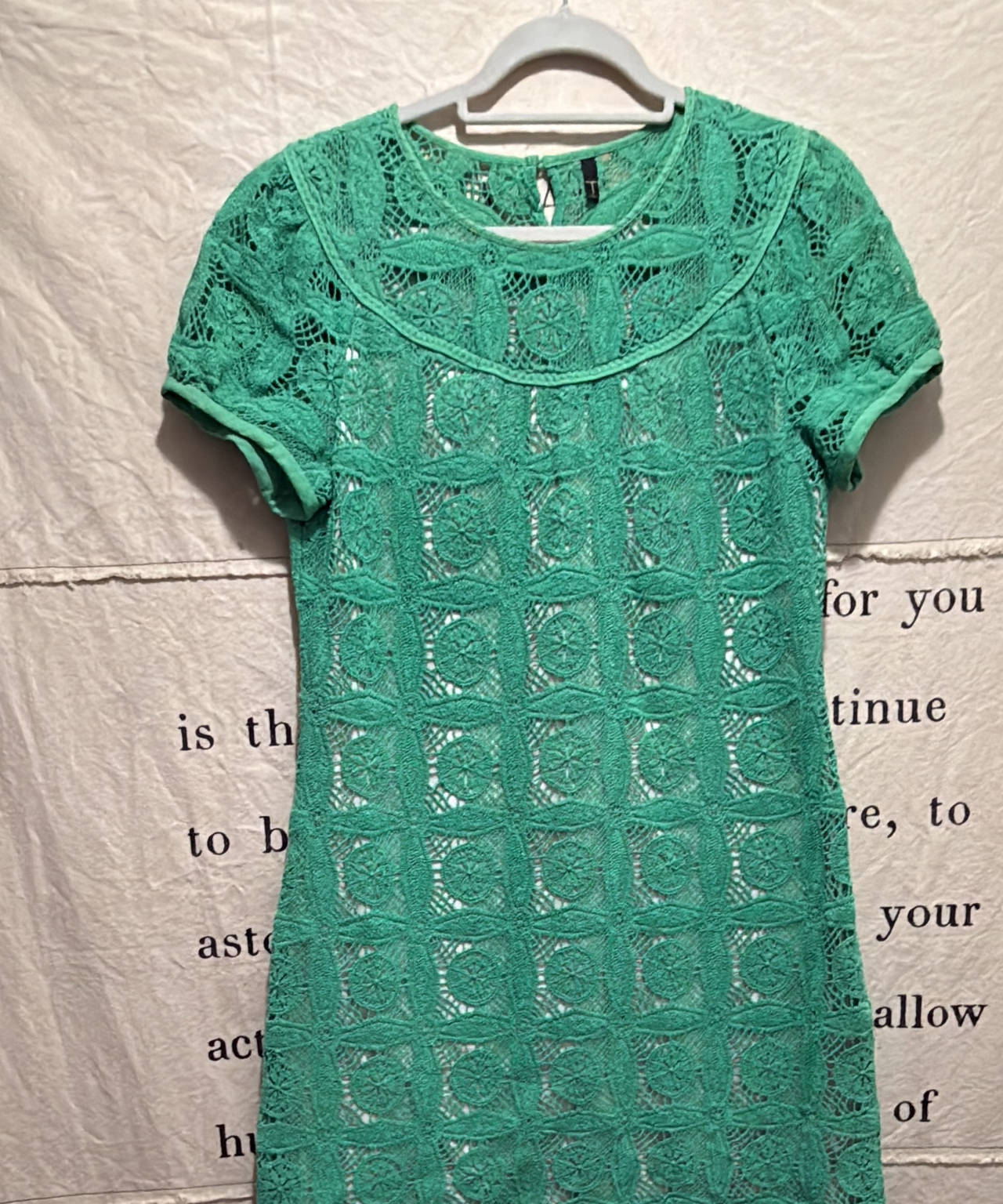 Tahari Green Geometric Lace Dress large