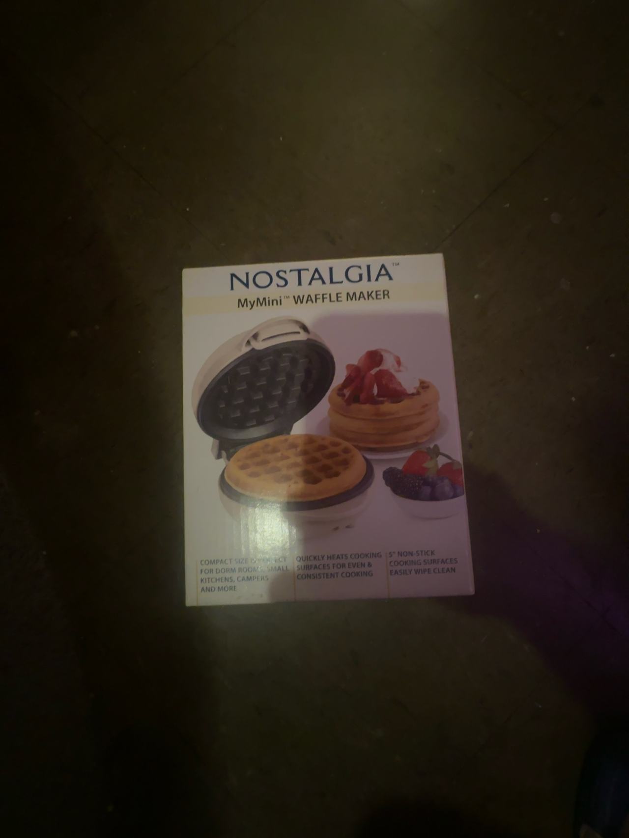 Nostalgia MyMini 5" Waffle Maker