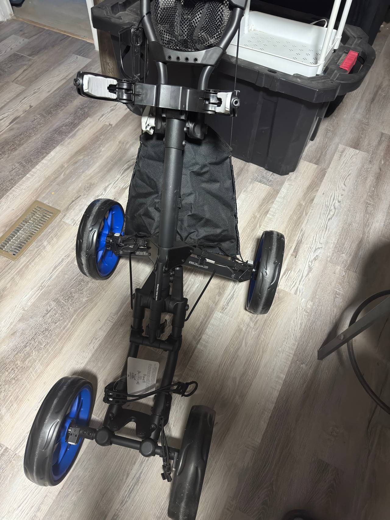 CaddyTek Caddy Cruiser ONE V8 Golf Push Cart