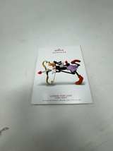 Hallmark Keepsake Disney Goofy Lookin' for Love Ornament - Image 1