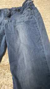 New York & Company SoHo Bootcut Jeans size 14 - Image 4