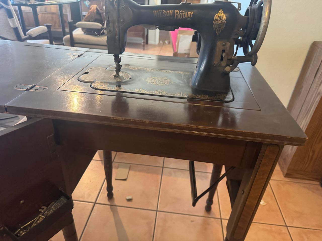 White Rotary Sewing Machine