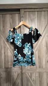 INC International Concepts Floral Cold-Shoulder Top size PS Petite small - Image 4