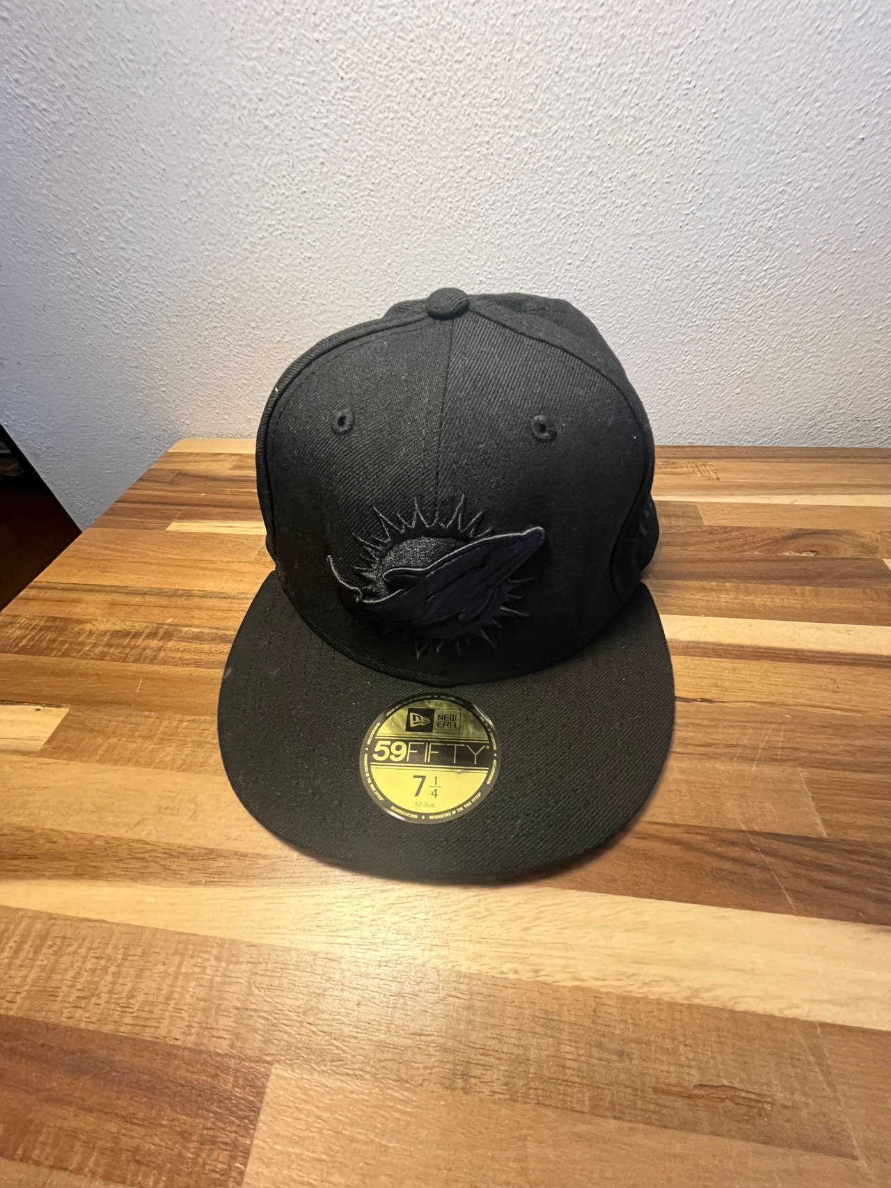 New Era 59FIFTY Miami Dolphins Blackout Fitted Hat