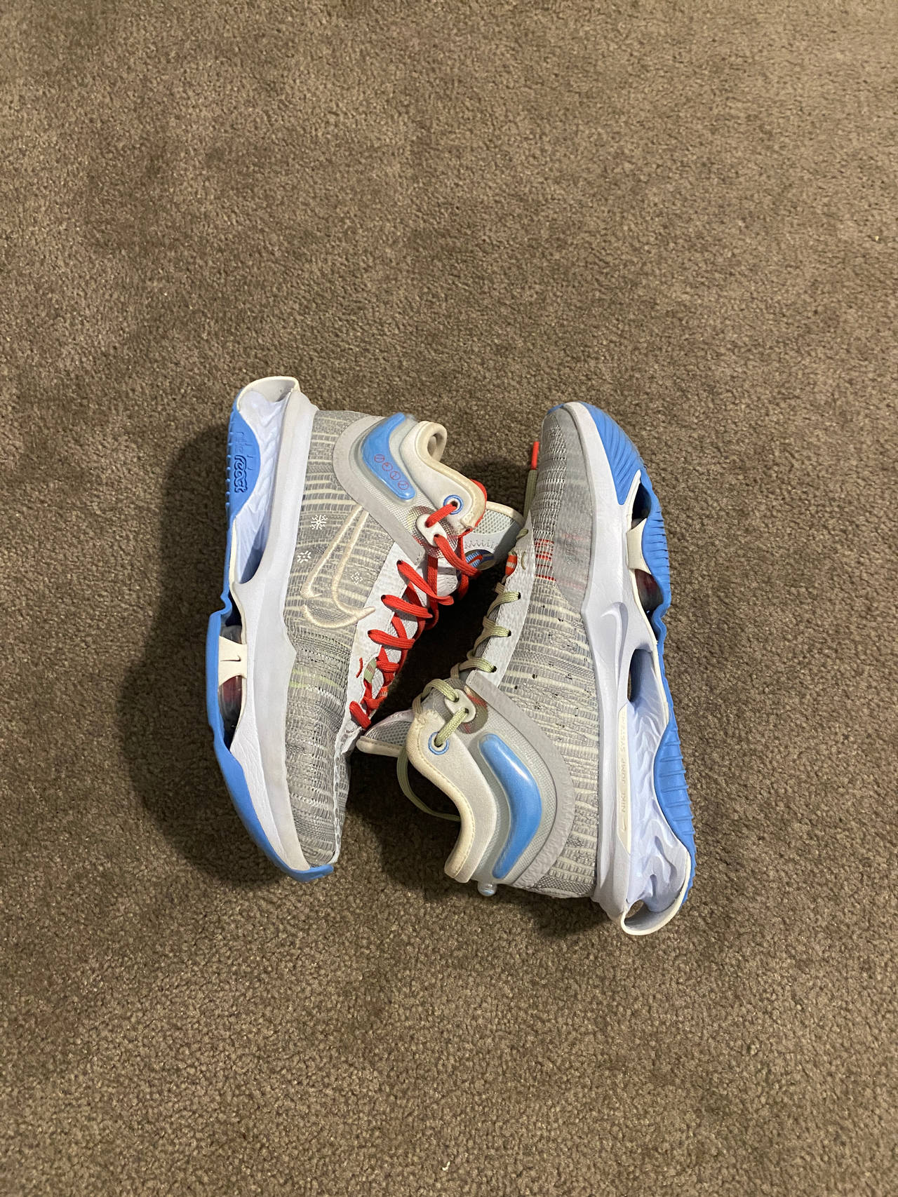 Nike Air Zoom GT Jump 2
