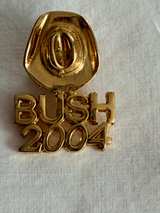 George W. Bush 2004 Cowboy Hat Campaign Pin gold finish - Image 3