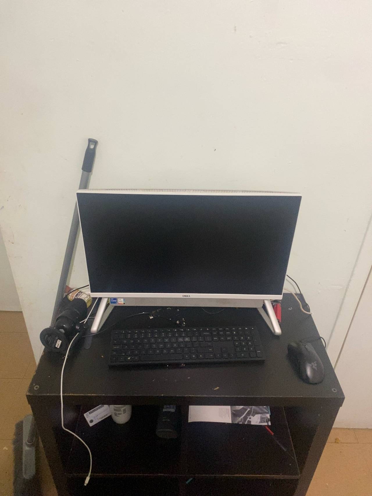 Dell Inspiron 27 All-in-One Desktop White