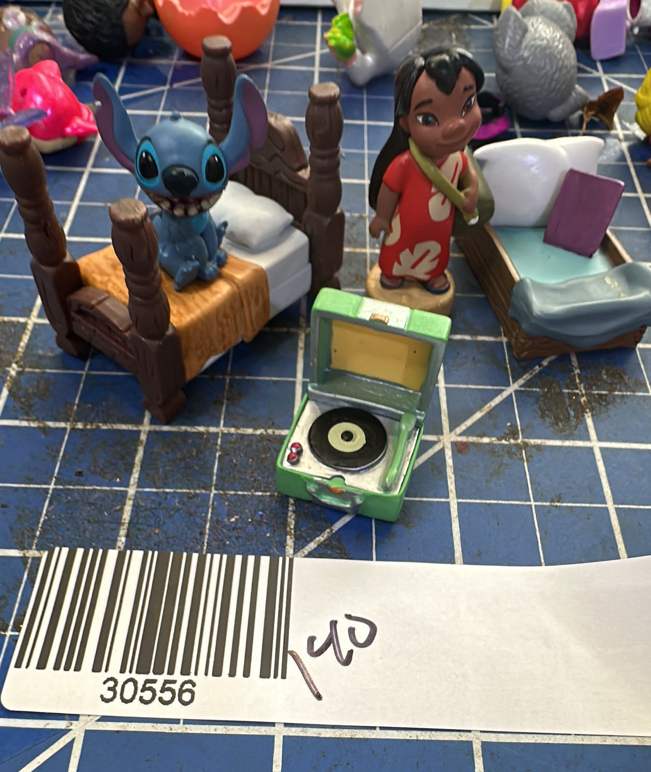 Disney Lilo & Stitch Miniature Figure Playset