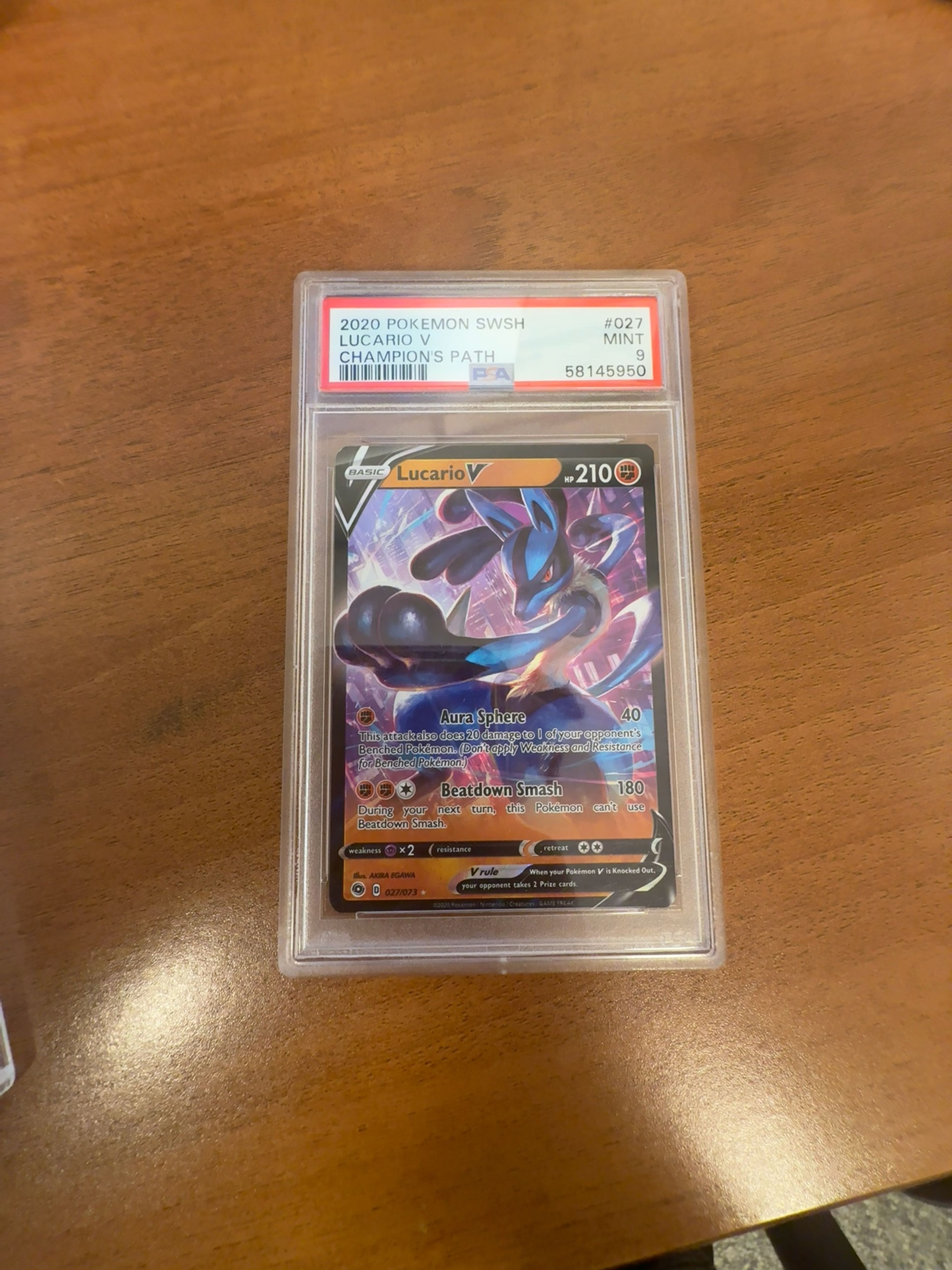 Pokemon Lucario V 027/073 Champion's Path Full Art