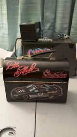 Winner's Circle Dale Earnhardt Sr. The Intimidator Metal Lunch Box - Image 3
