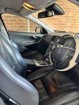 Volvo S60 - Image 4