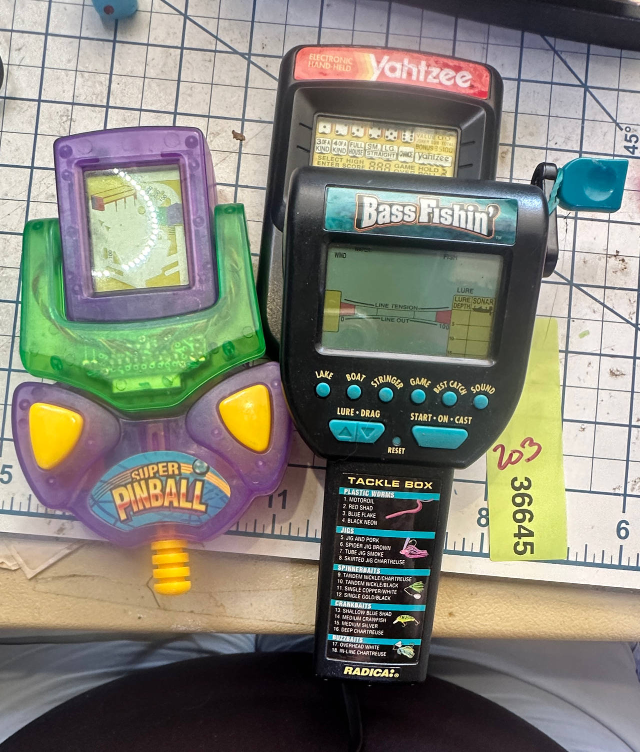 Handheld electronic video games vtg 90s Pinball Yahtzee Bass Fishing 3 pcs. 203