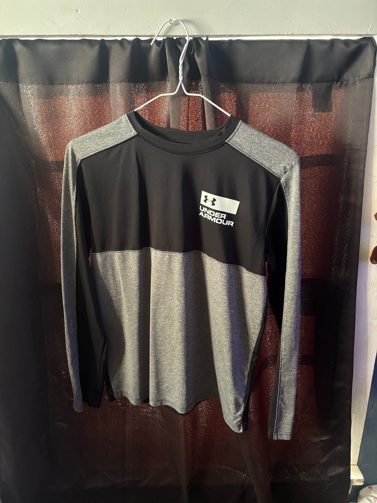 Under Armour Men's Tech Long Sleeve Graphic Shirt