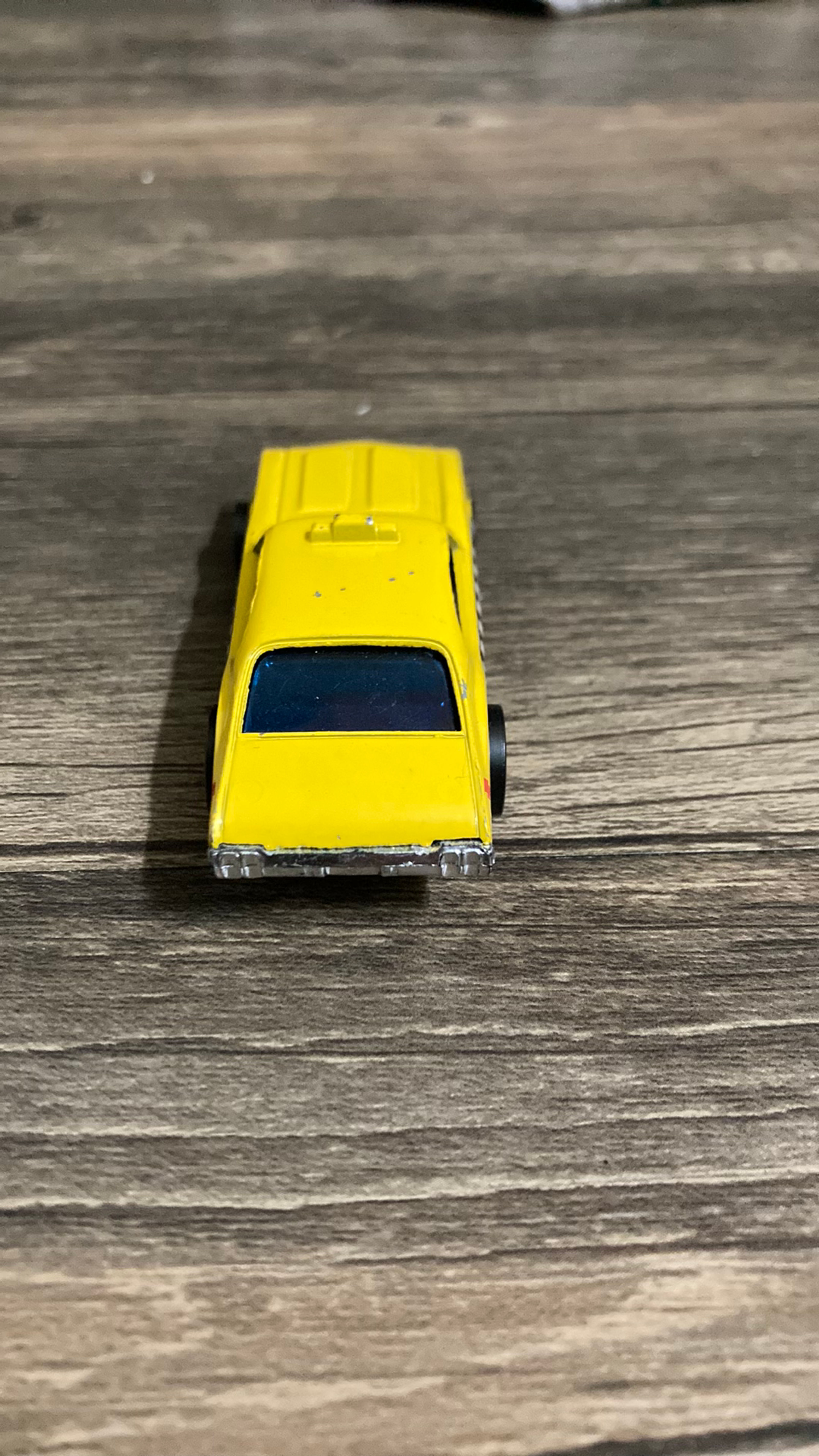 Hot Wheels Redline Maxi Taxi Yellow - Image 4