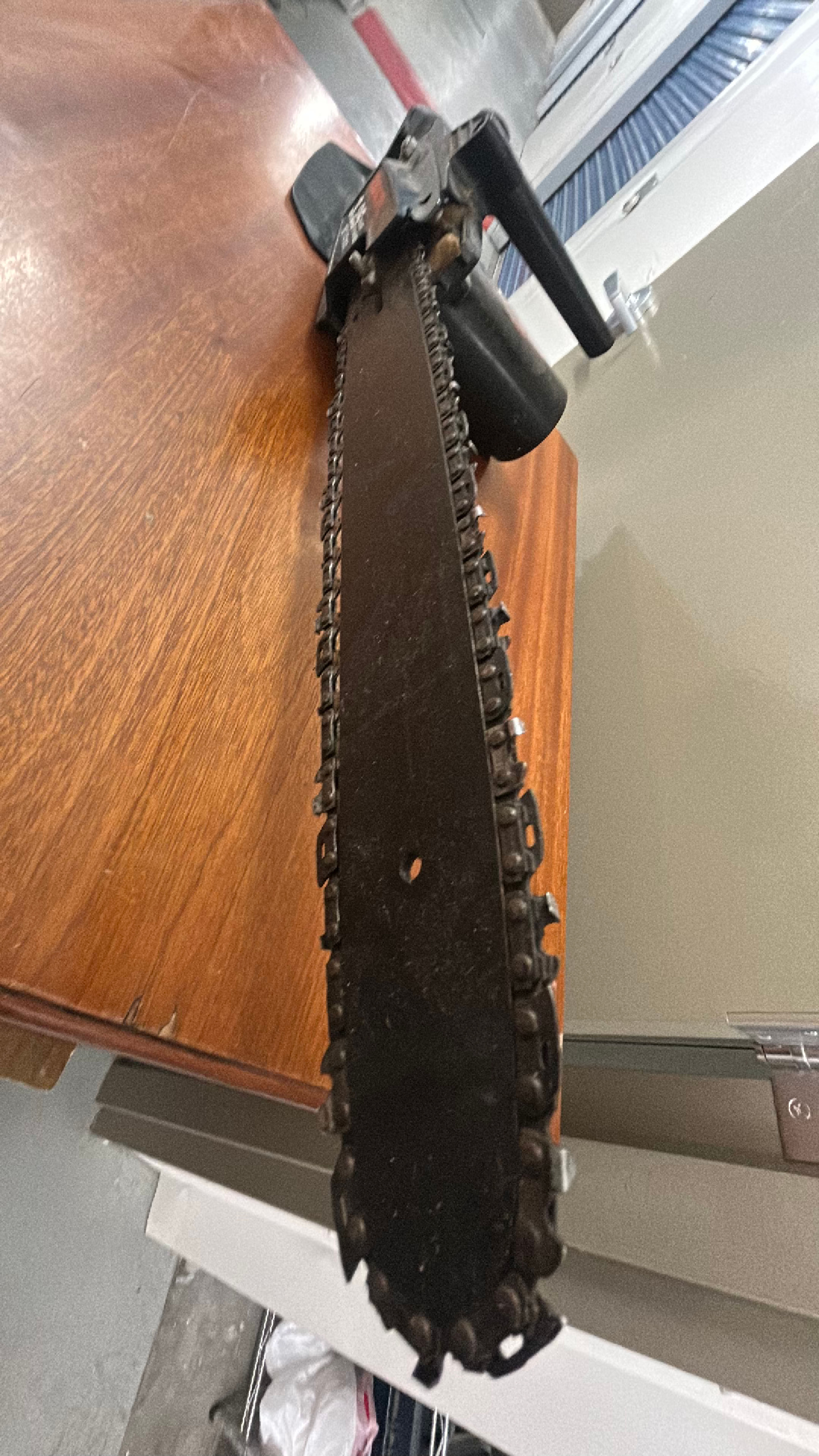 Remington Electric Chainsaw 14-inch - Image 5