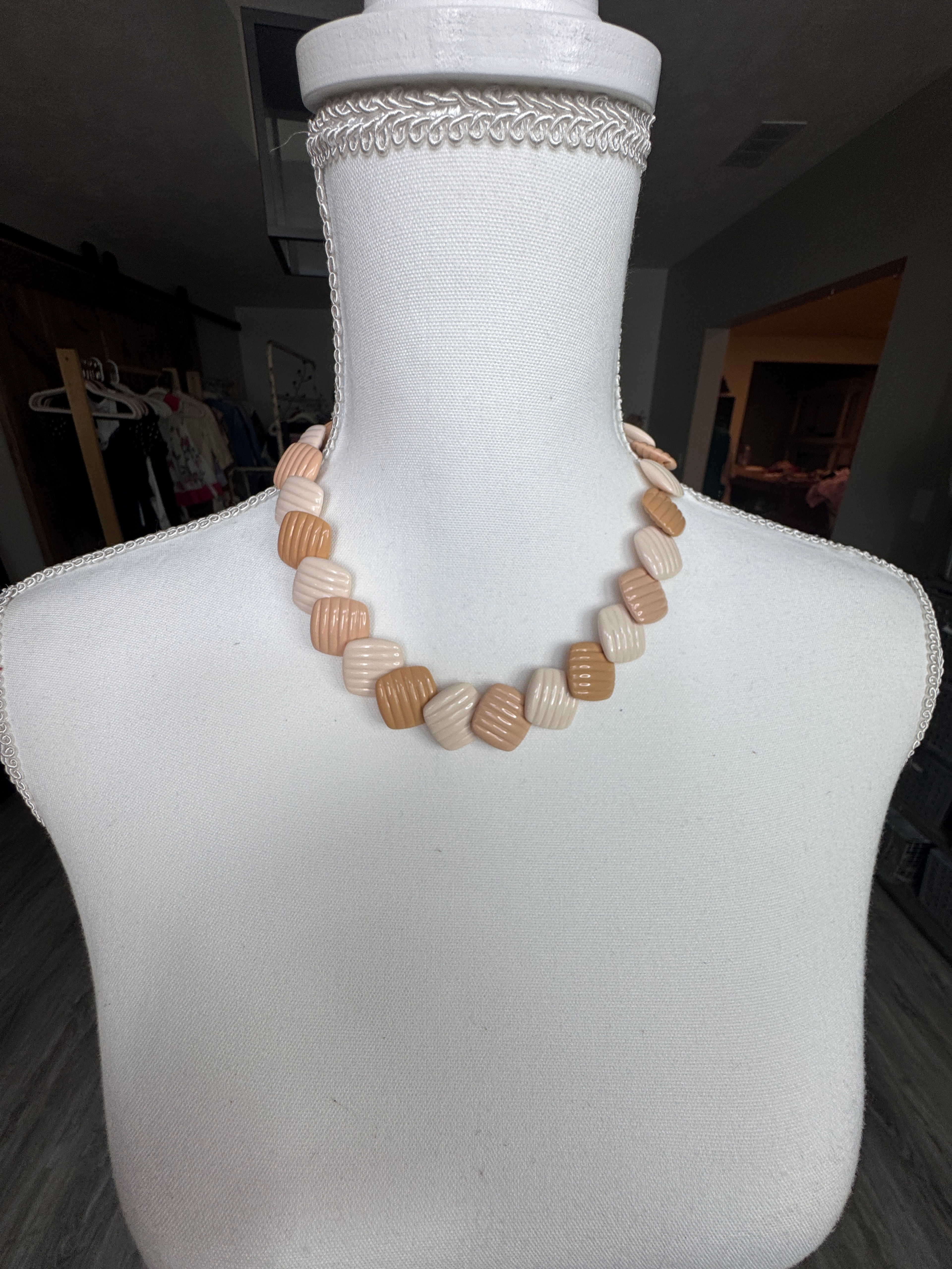 Chunky Ribbed Bead Necklace