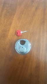 Defender Stainless Steel Disc Padlock - Image 2