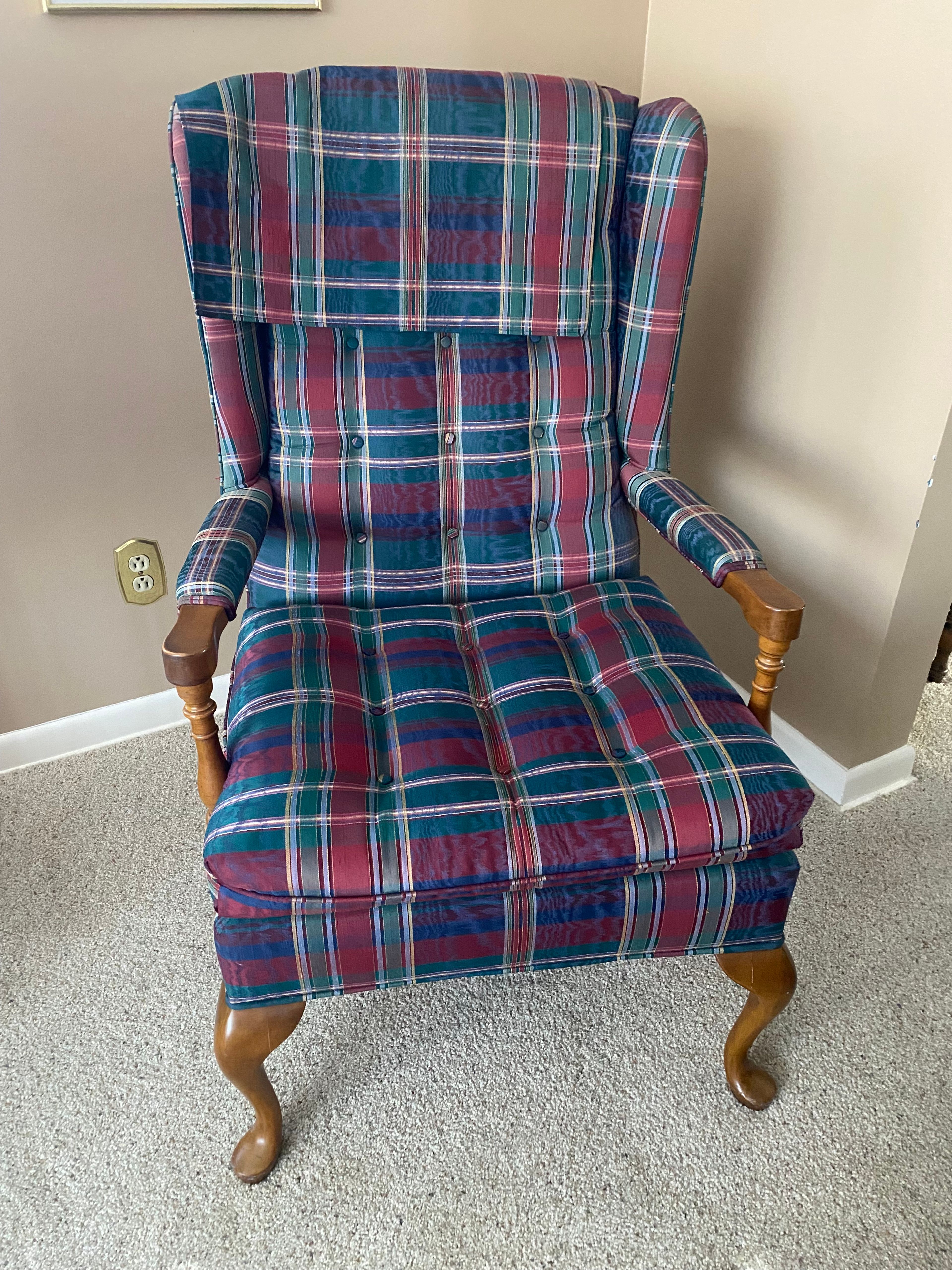 Spotless and Vintage 4-Piece Ethan Allen Living Room Set - Image 8