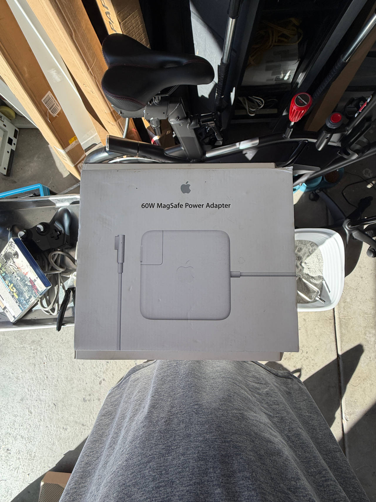 Apple 60W MagSafe Power Adapter