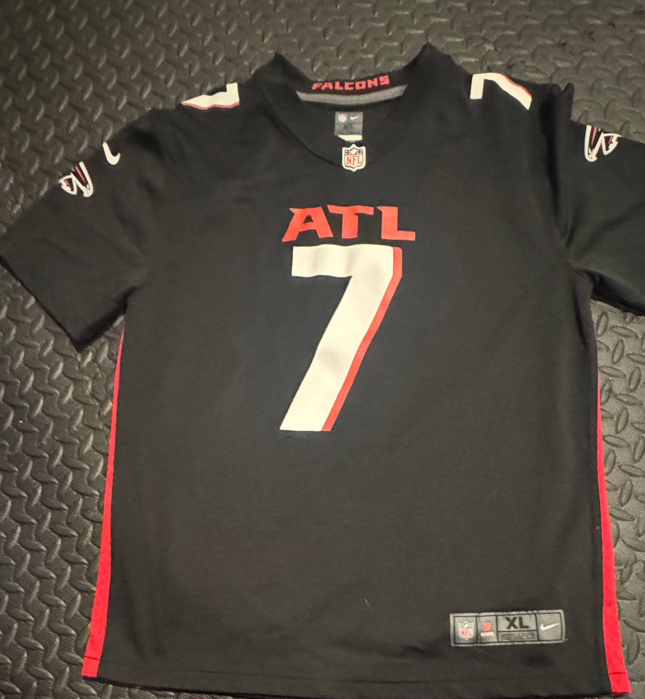 Nike Youth XL Atlanta Falcons Bijan Robinson #7 Game Jersey