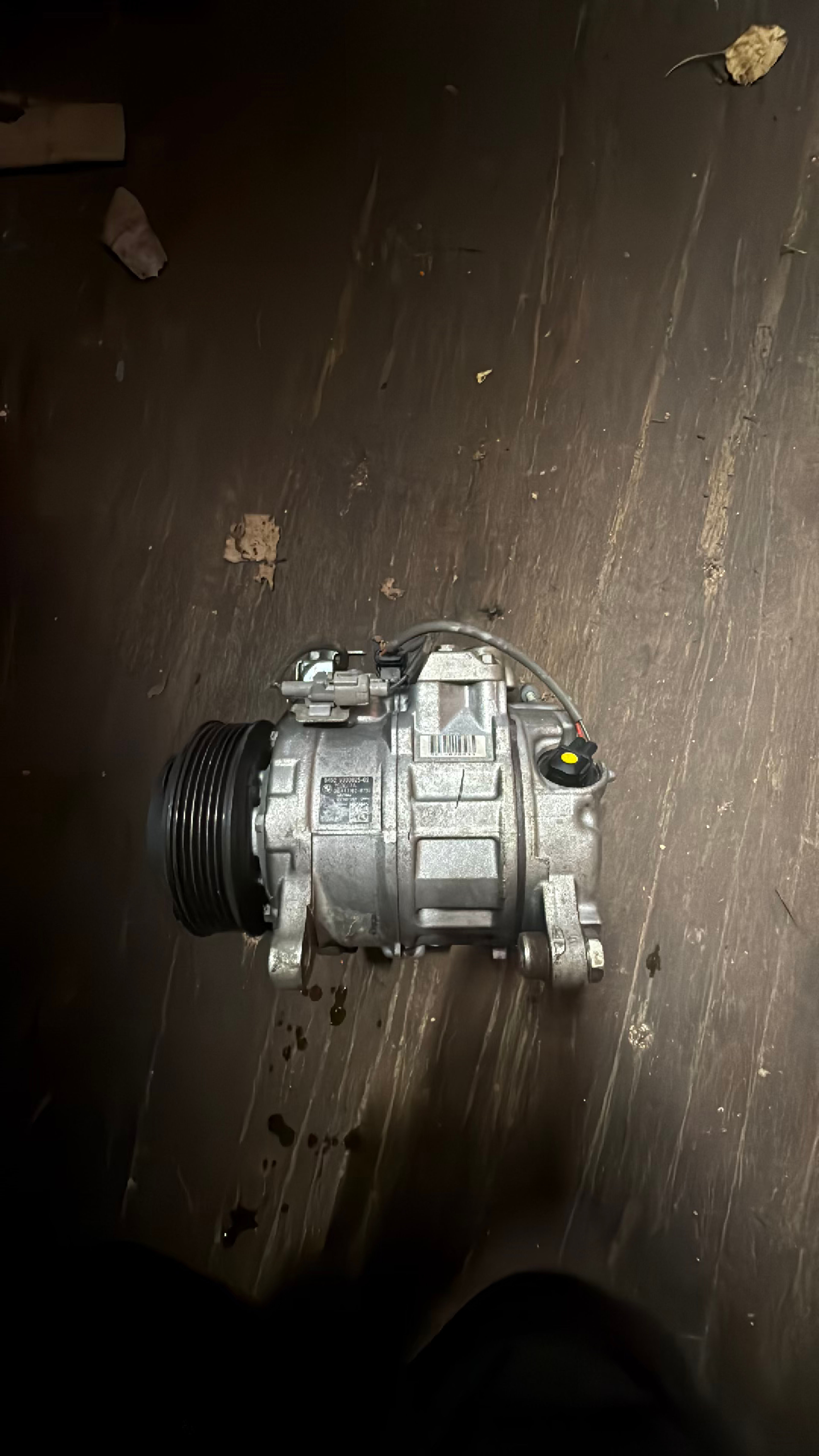 BMW Air Conditioning Compressor

6452 9330825-02