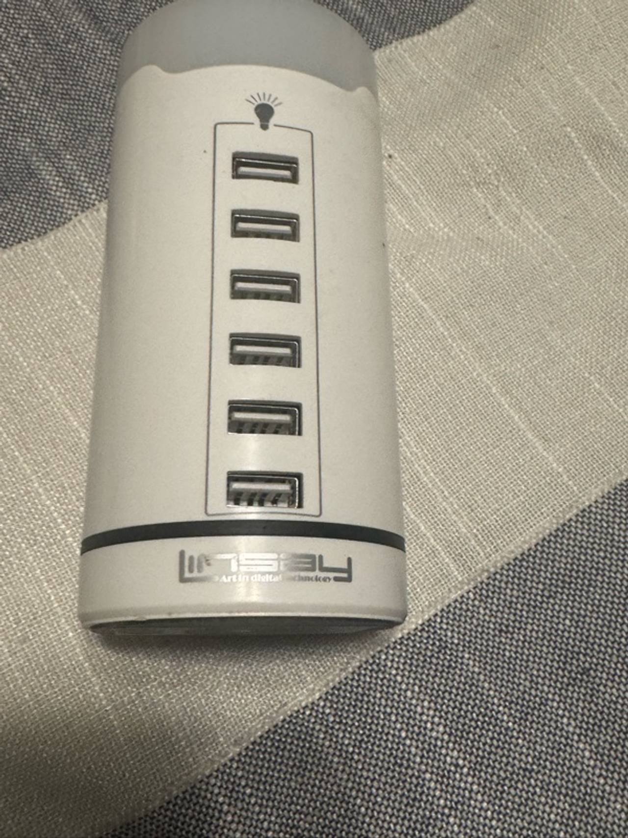 Charging station with 6 USB Charging Ports