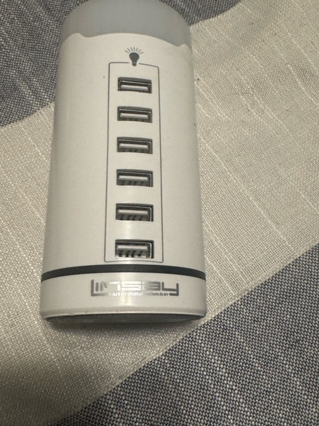 Charging station with 6 USB Charging Ports