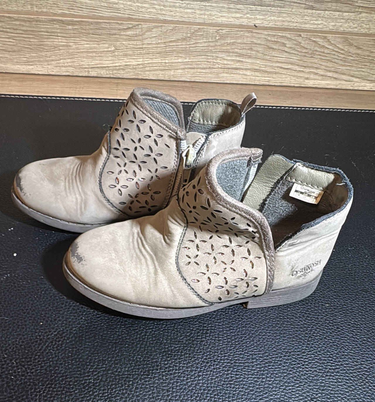 OshKosh B'gosh Girls Laser-Cut Ankle Boots