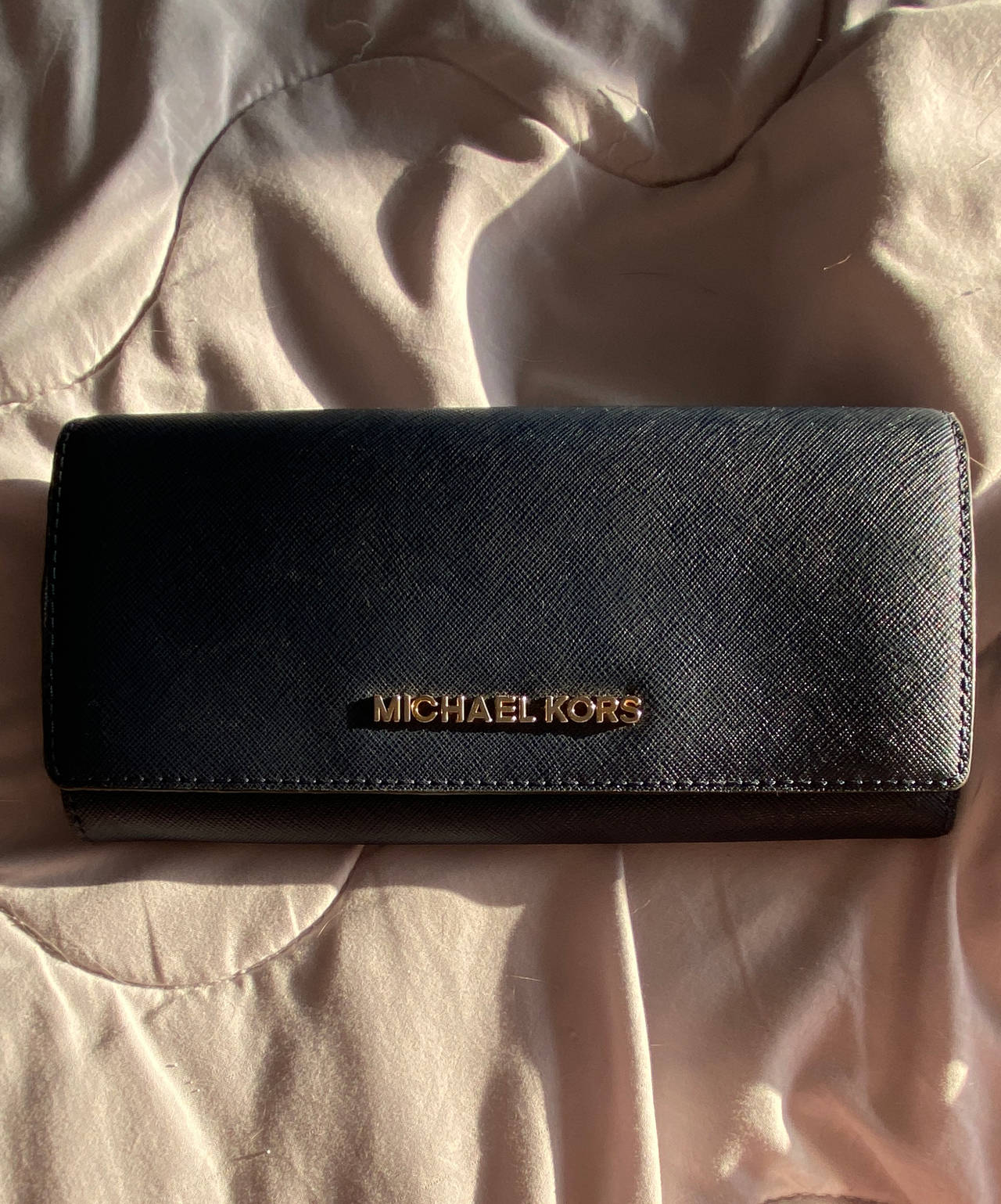 Michael Kors Jet Set Travel Saffiano Leather Wallet