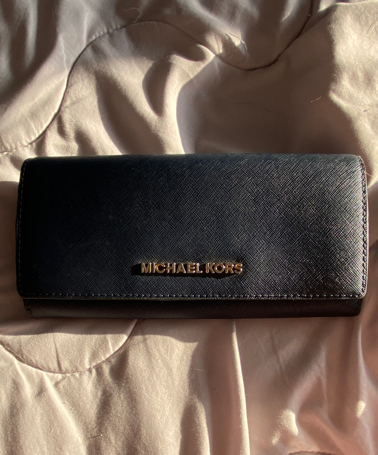 Michael Kors Jet Set Travel Saffiano Leather Wallet