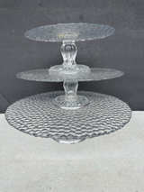 Vintage 3-Tier Textured Glass Cupcake Stand - Image 1