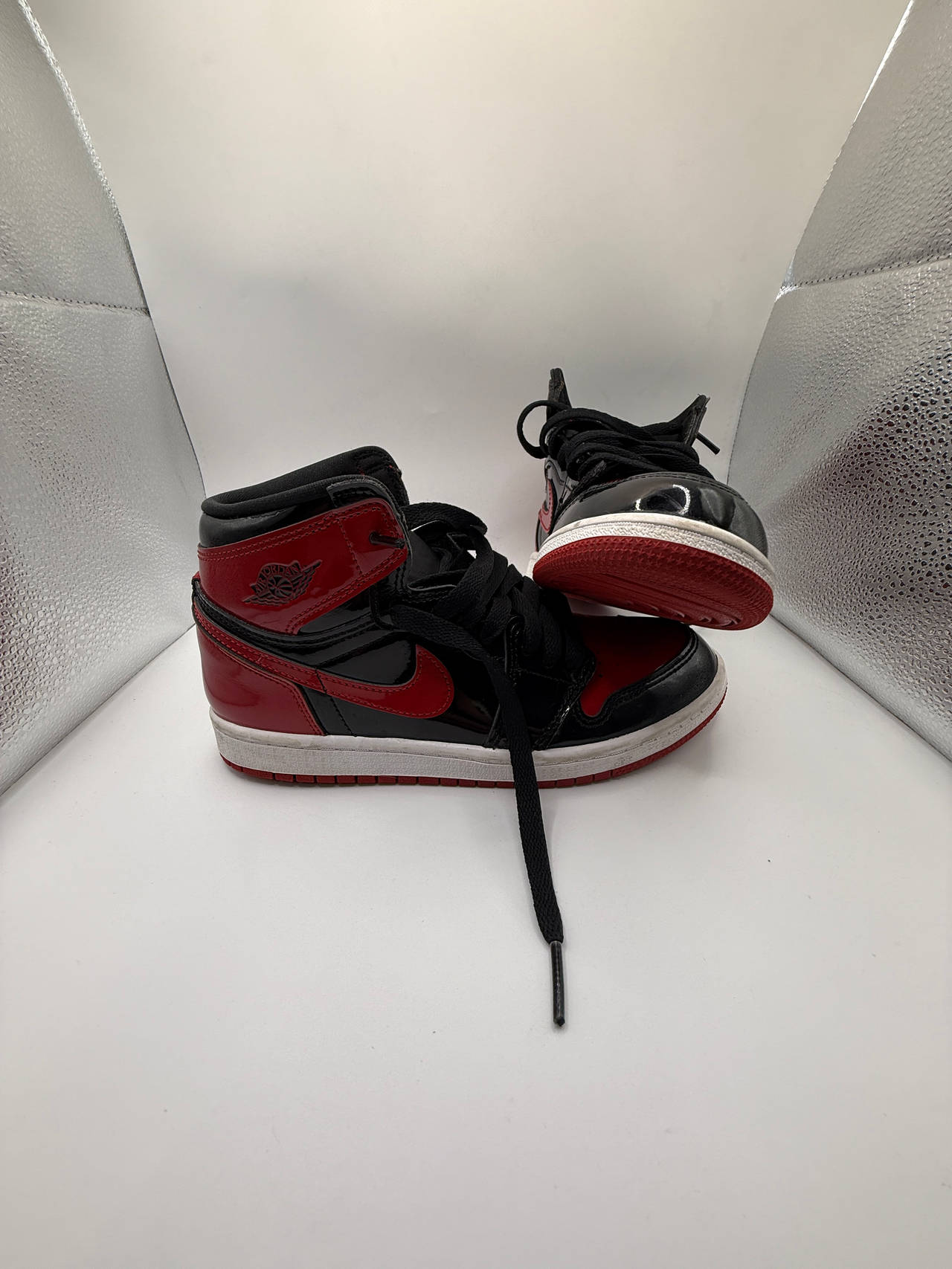 Air Jordan 1 Retro High OG Patent Bred Size 3Y