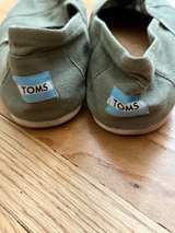 TOMS Classic Alpargata Canvas Slip-Ons size 9 - Image 4