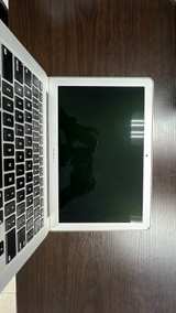 Apple MacBook Air 13-inch (2017) - Image 2